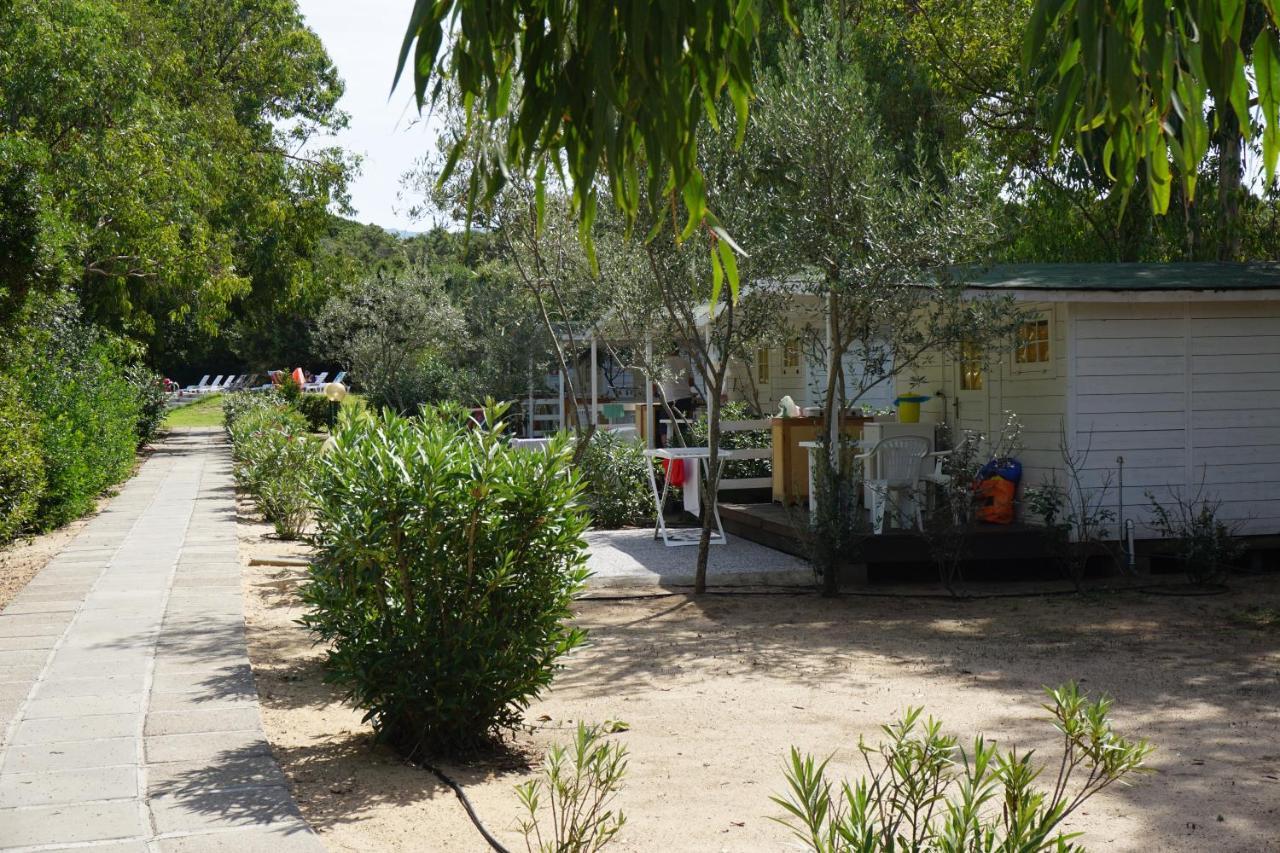 Camping Baia Paradiso Badesi Exteriör bild