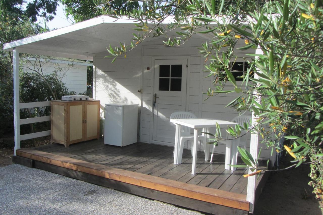 Camping Baia Paradiso Badesi Exteriör bild